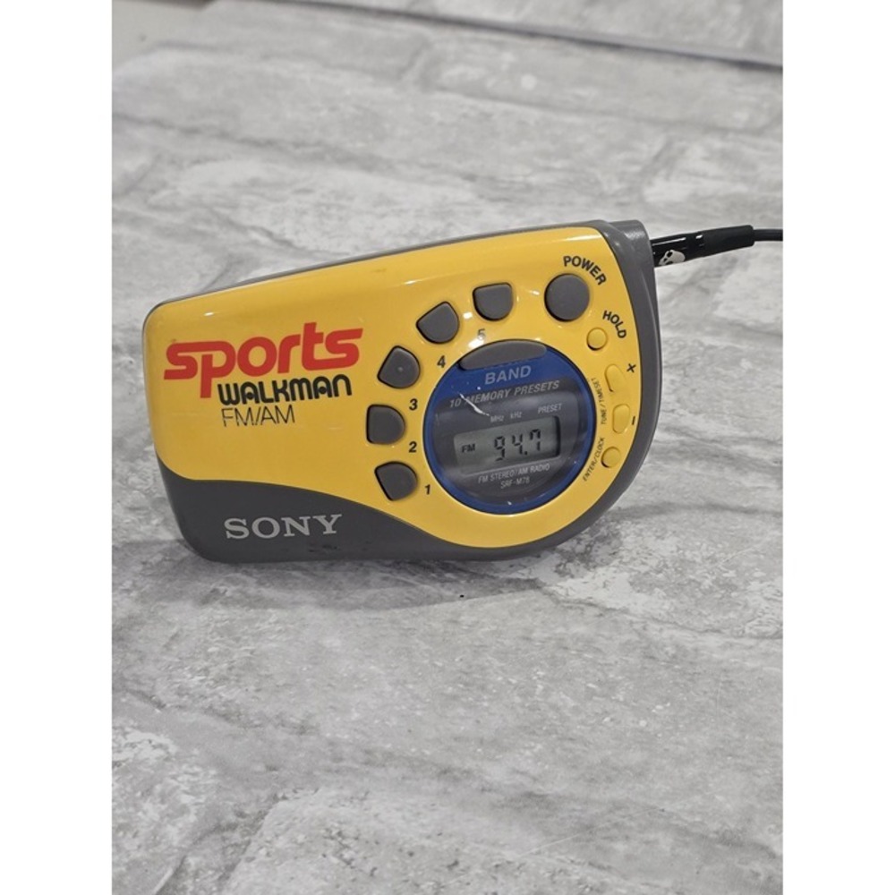 Sony SRF-M78 Portable AM/FM Sports‎ Walkman Radio